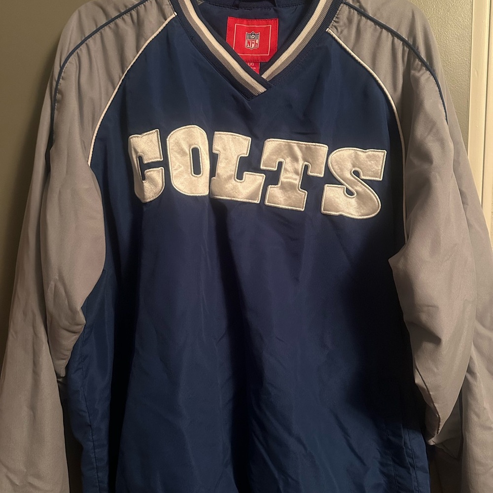 Colts Blue and Gray Men's pullover. Size men’s L